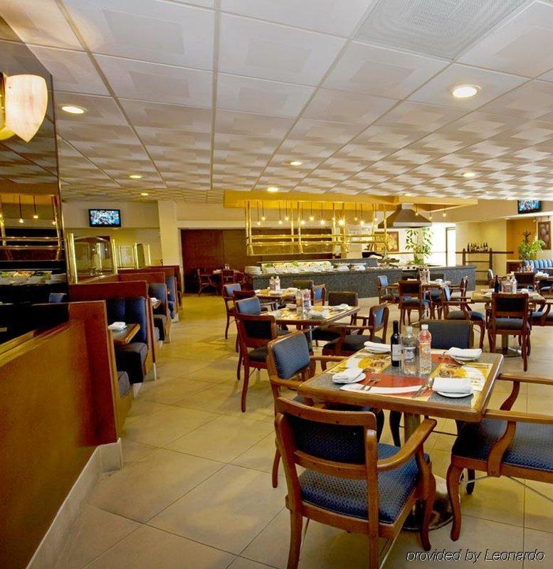 Fiesta Inn San Luis Potosi Glorieta Juarez Restoran foto